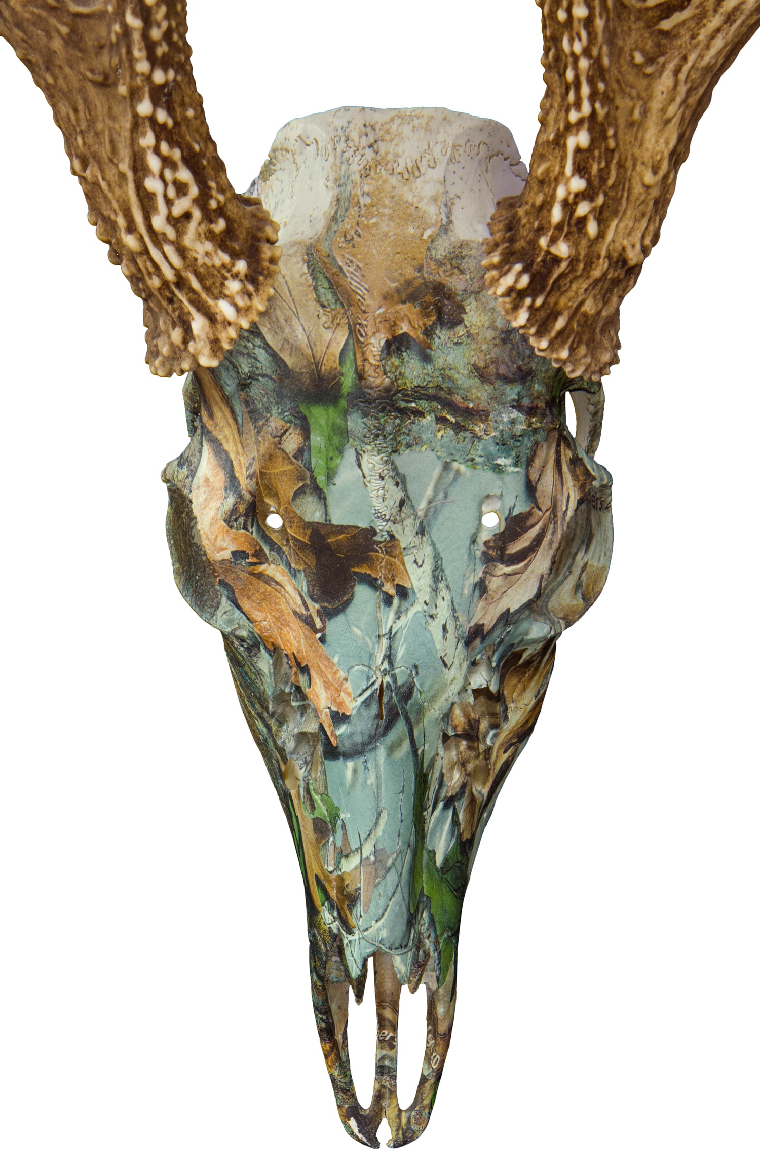 A skull that has been hydrodipped to have a light blue camo pattern.